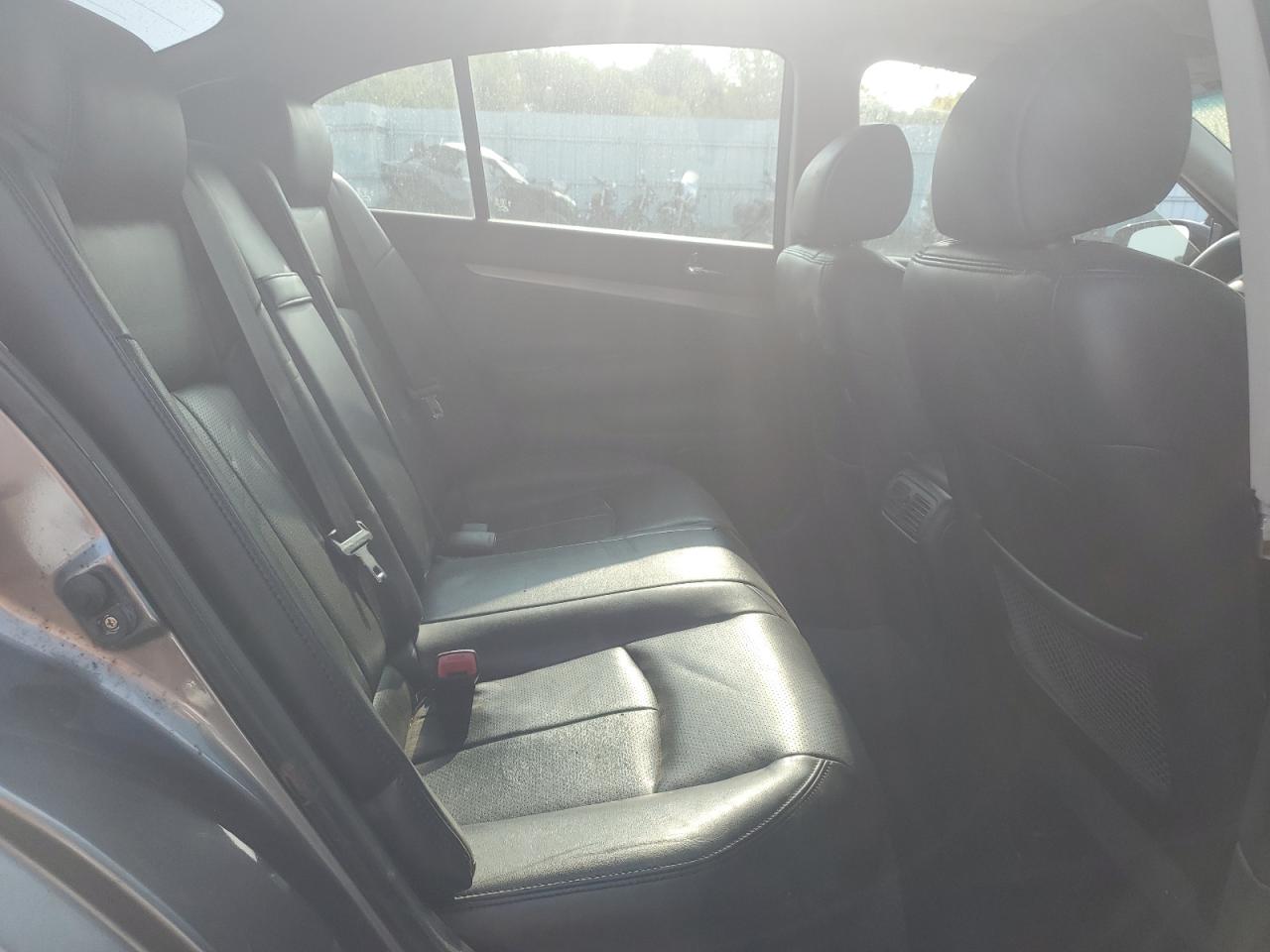 2013 Infiniti G - Image 10