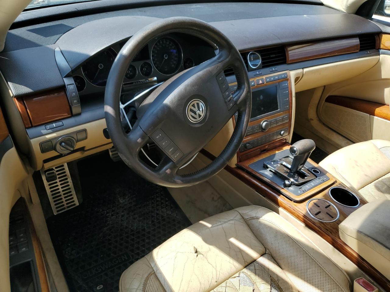 WVWAF03D658003589 2005 Volkswagen Phaeton 4.2