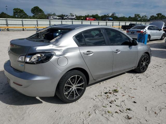  MAZDA 3 2013 Серебристый