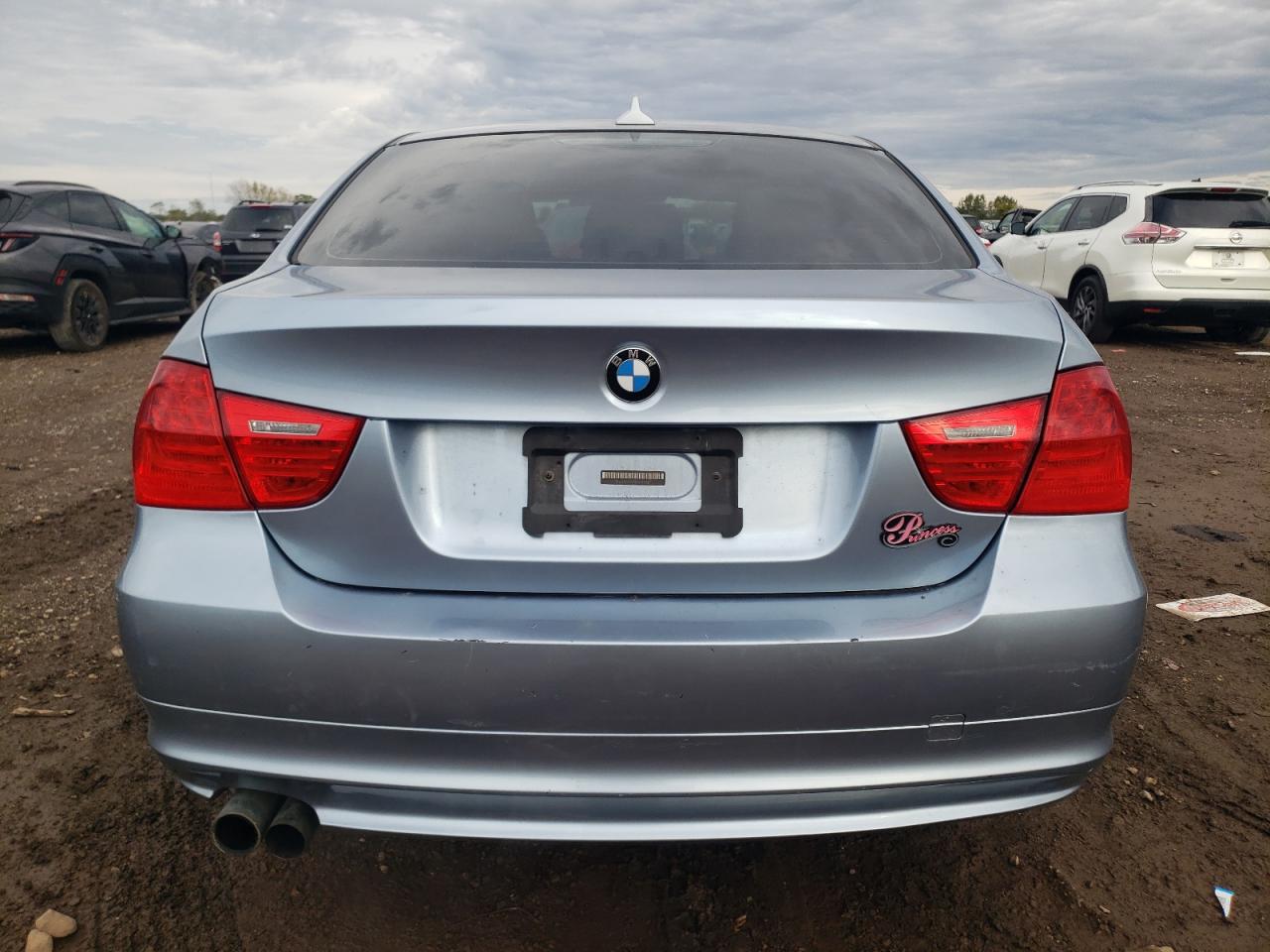 WBAPH77519NM46981 2009 BMW 328 I