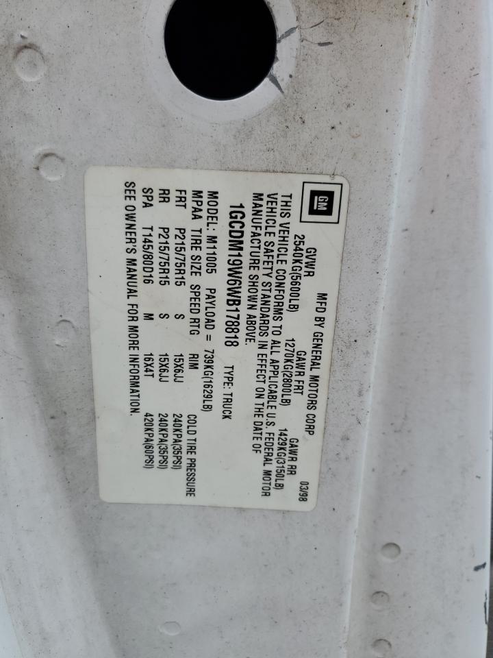 1GCDM19W6WB178818 1998 Chevrolet Astro