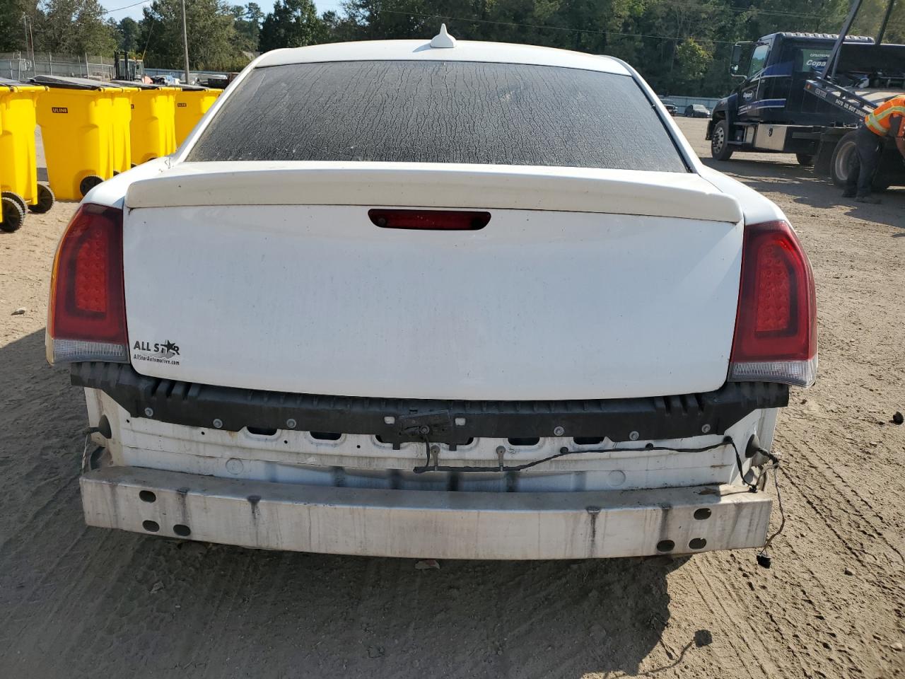 2019 Chrysler 300 - Image 6