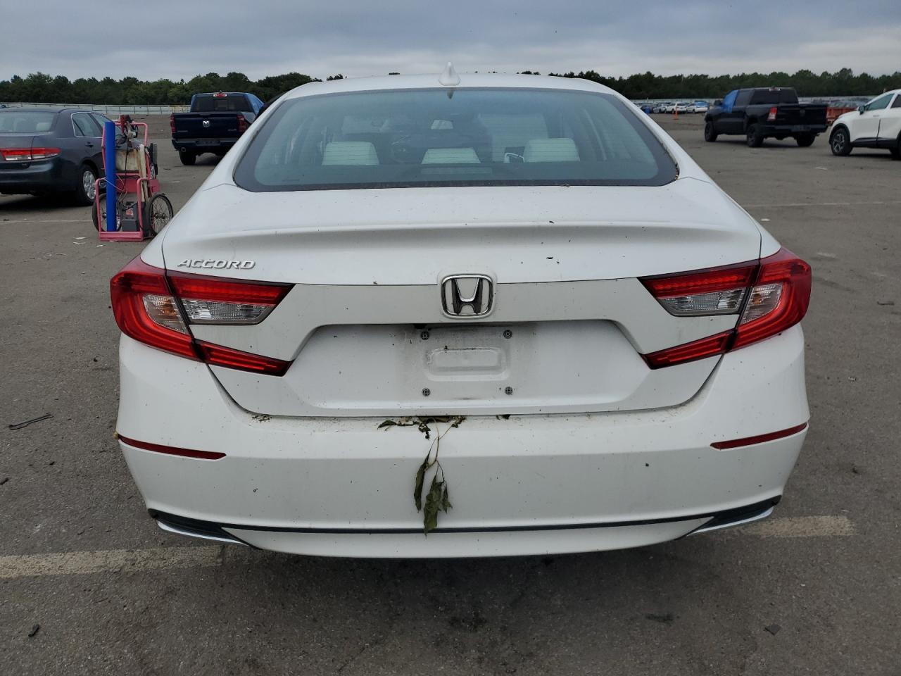 1HGCV1F17JA216350 2018 Honda Accord Lx