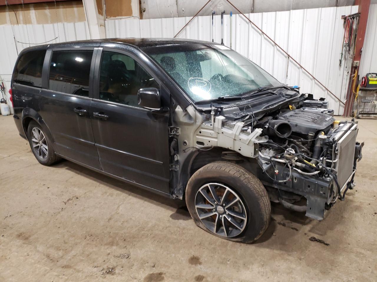 2016 Dodge Caravan - Image 4