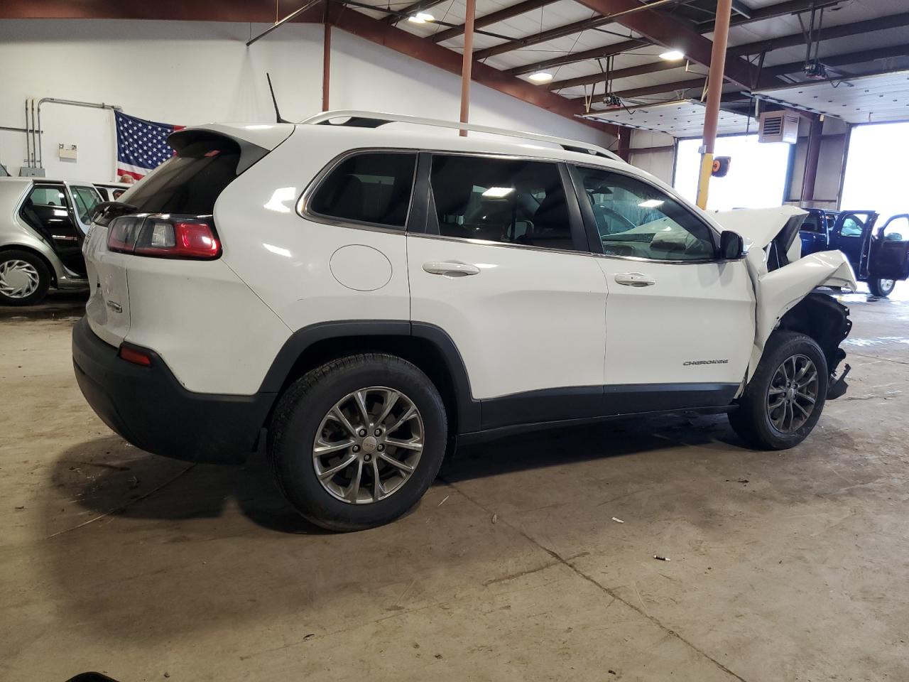 2019 Jeep Cherokee Latitude Plus VIN: 1C4PJMLB5KD465255 Lot: 72184464