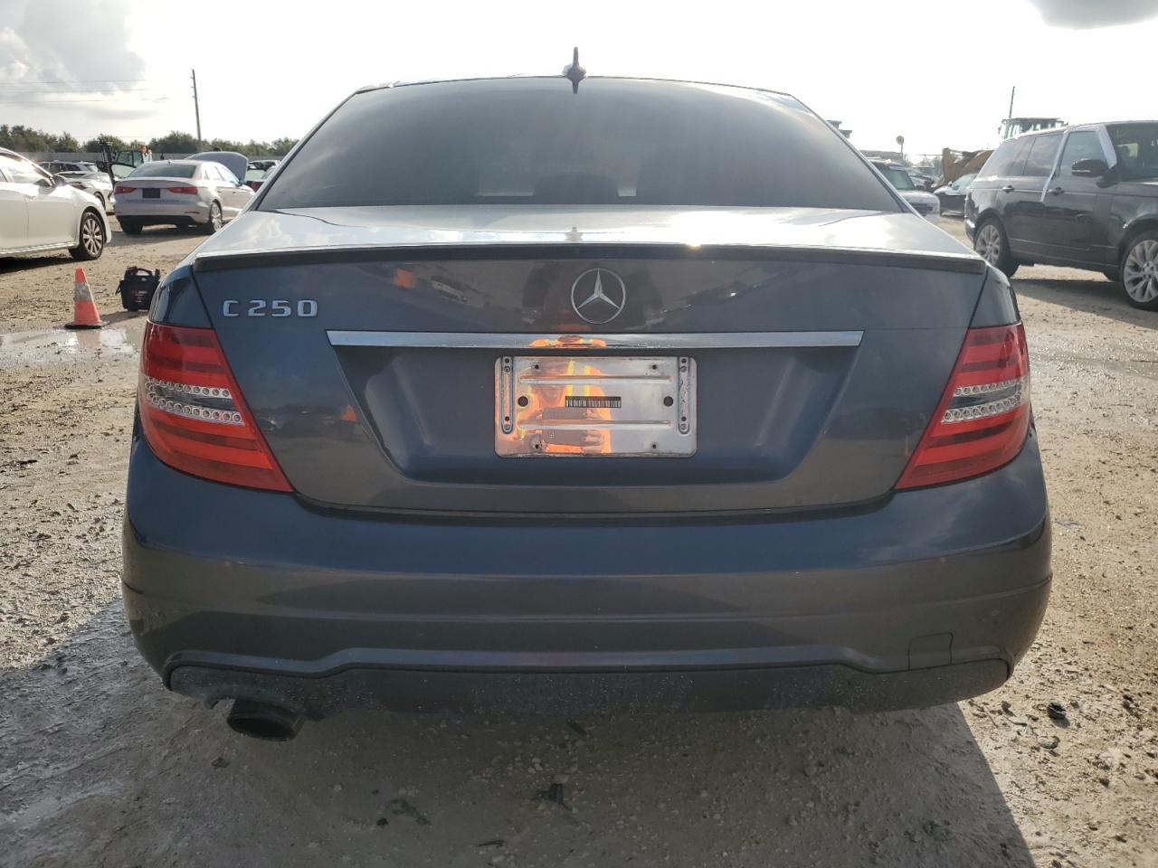 2013 Mercedes-Benz C 250 VIN: WDDGF4HB9DA856705 Lot: 73775414