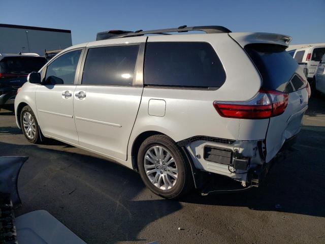 Minivans TOYOTA All Models 2015 White