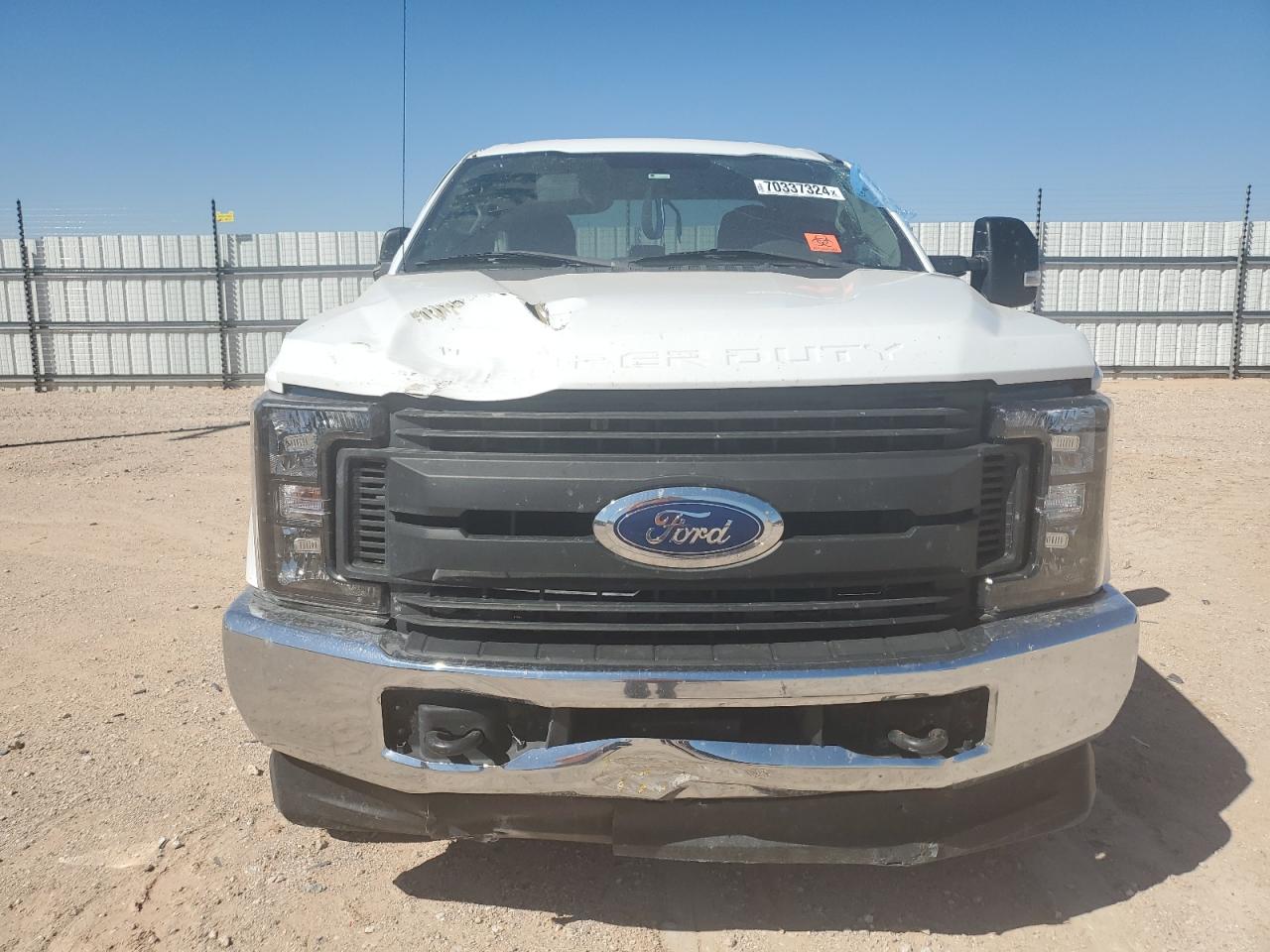 2017 Ford F250 - Image 5