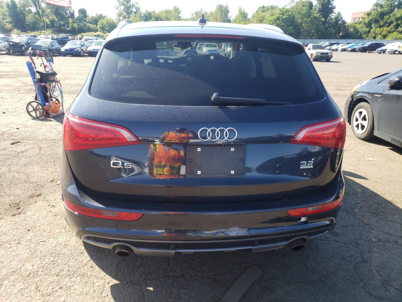 WA1DKAFP6CA004116 2012 Audi Q5 Premium Plus