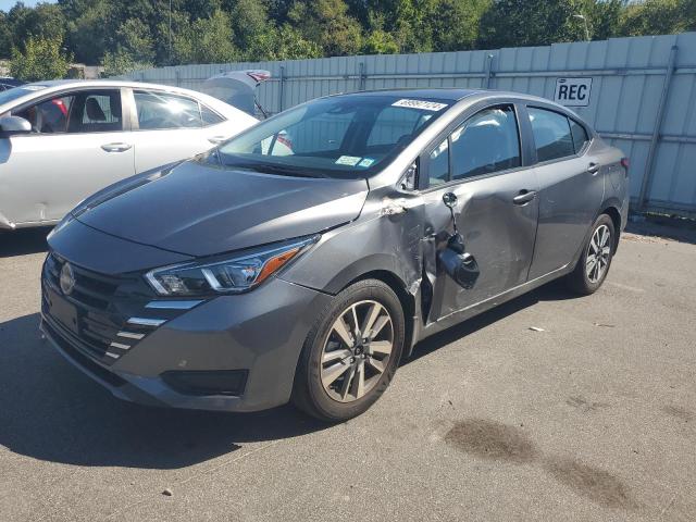  NISSAN VERSA 2024 Gray