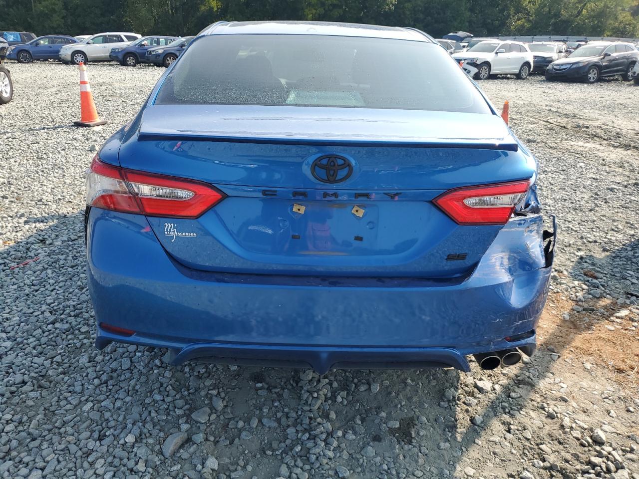 4T1B11HK5JU147308 2018 Toyota Camry L