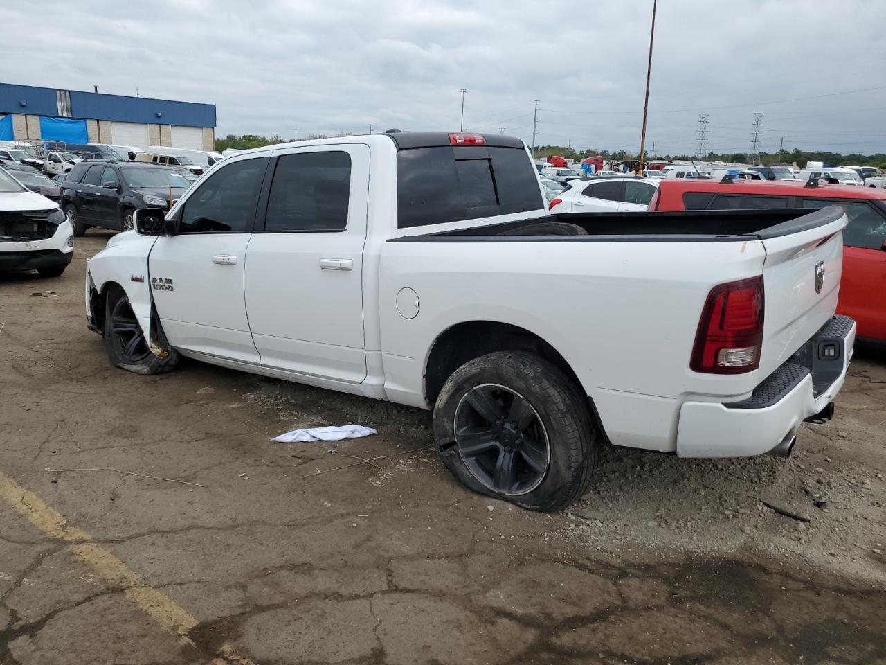 1C6RR7MT3ES352549 2014 Ram 1500 Sport