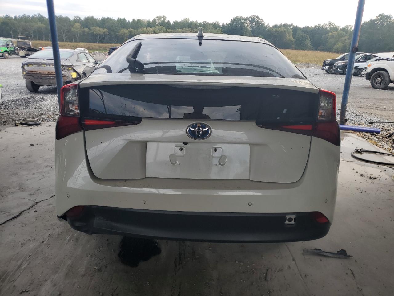 2020 Toyota Prius L VIN: JTDKARFU2L3103993 Lot: 72241344