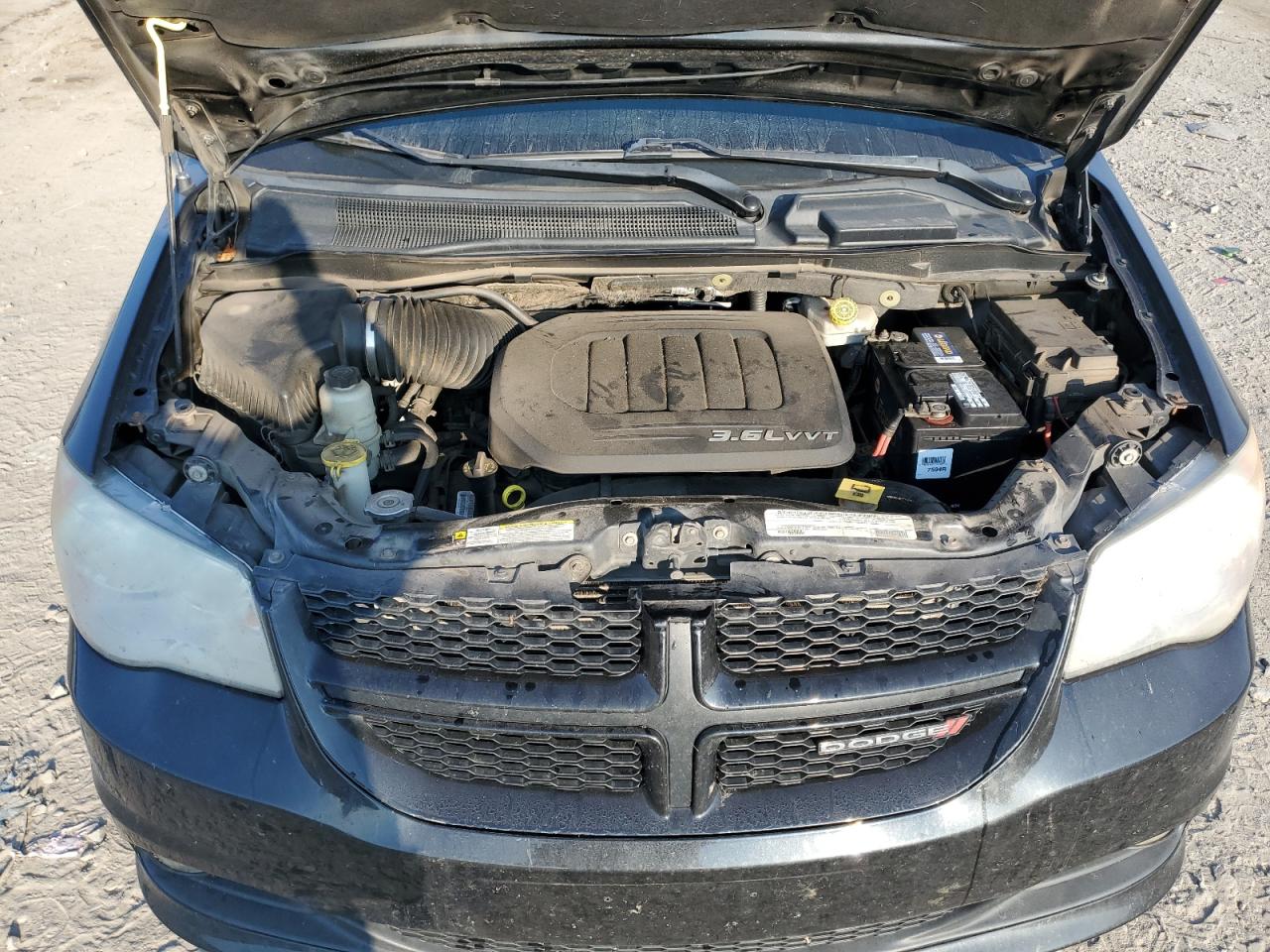 2012 Dodge Grand Caravan R/T VIN: 2C4RDGEG0CR277588 Lot: 71756694