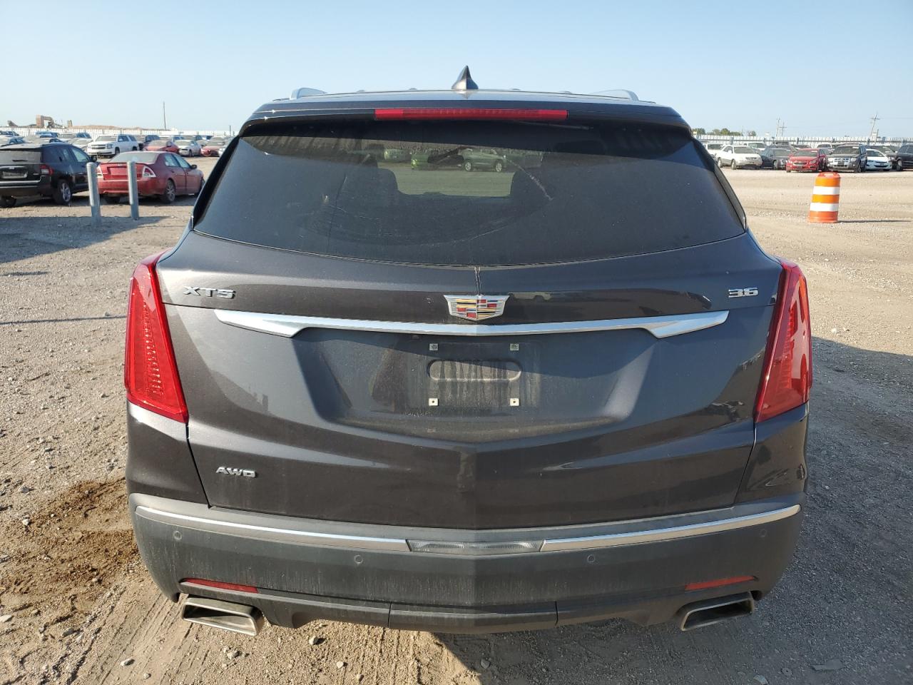 1GYKNERS4HZ272516 2017 Cadillac Xt5 Premium Luxury