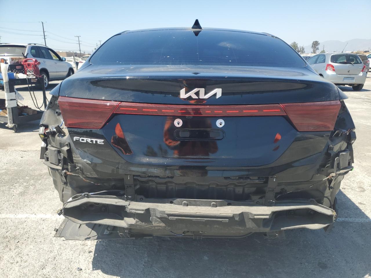 2023 Kia Forte Lx VIN: 3KPF24AD5PE558442 Lot: 71359154