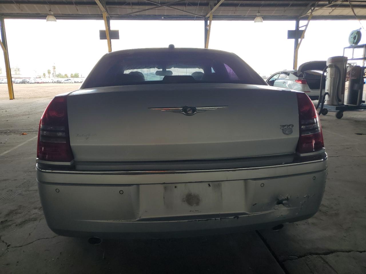 2006 Chrysler 300C VIN: 2C3LA63H16H193010 Lot: 72595314