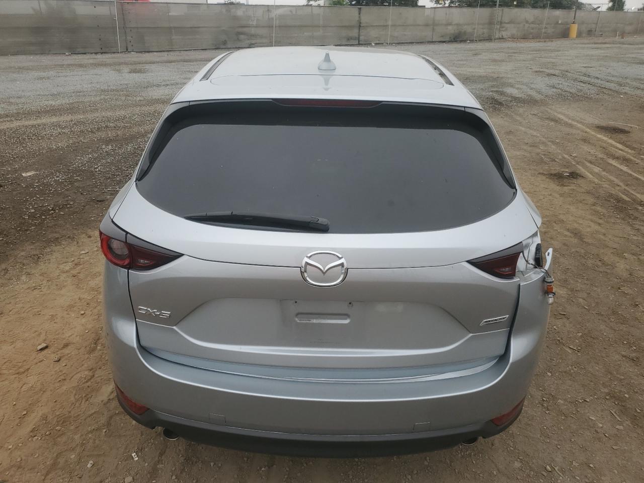 JM3KFACM4J0308714 2018 Mazda Cx-5 Touring