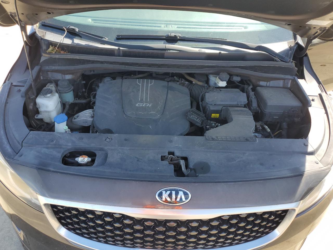 KNDMB5C1XH6240601 2017 Kia Sedona Lx