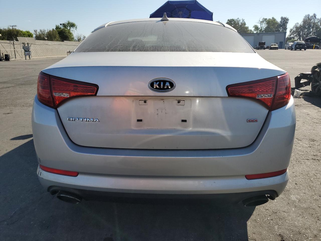 KNAGM4A75B5057979 2011 Kia Optima Lx