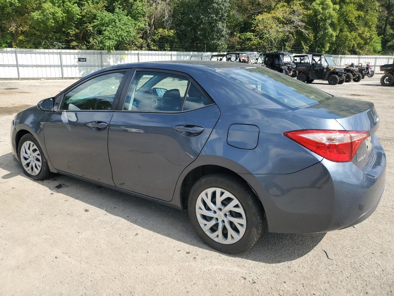 5YFBURHEXKP942129 2019 TOYOTA COROLLA - Image 2