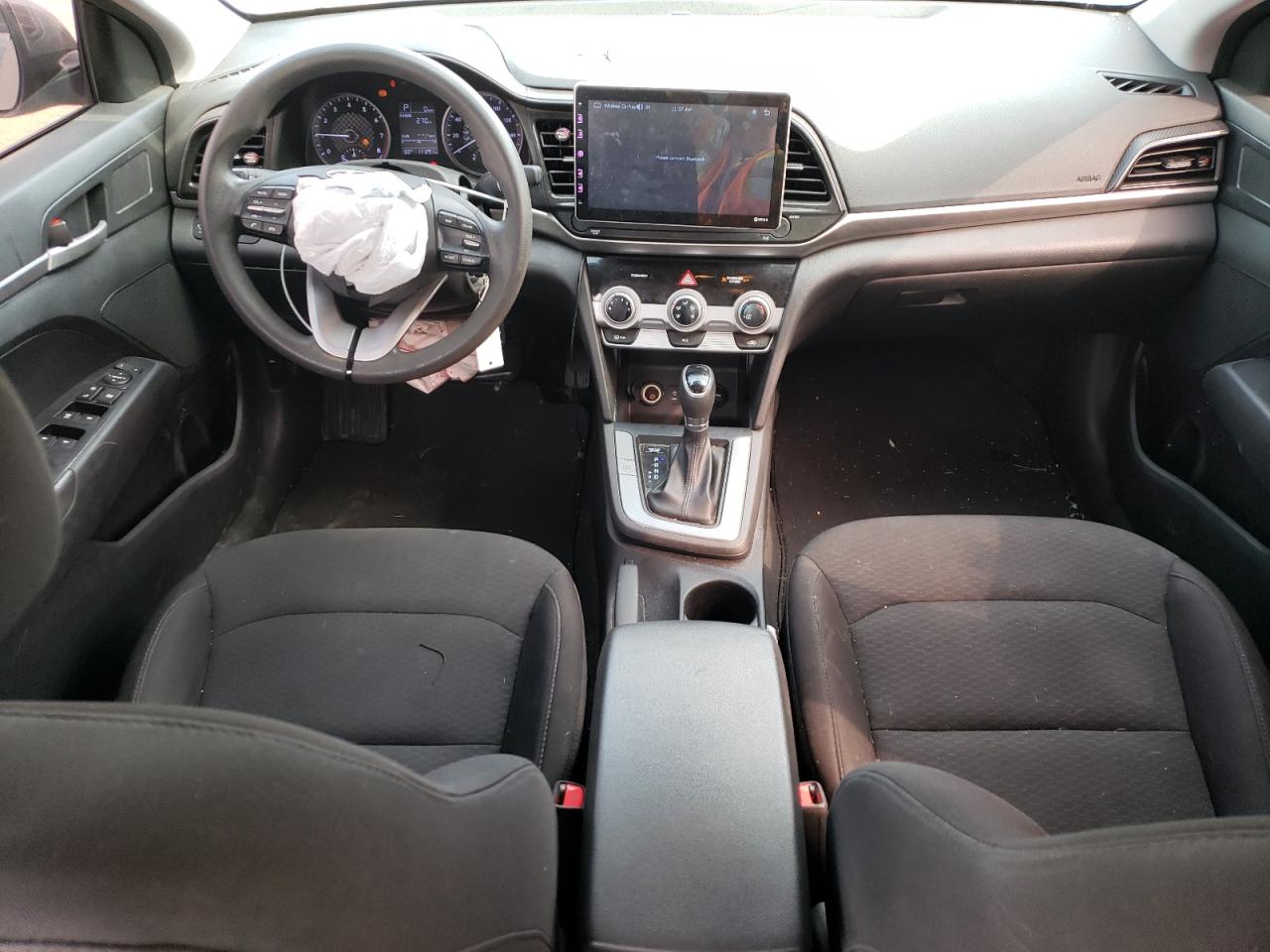 5NPD74LF0KH418441 2019 Hyundai Elantra Se