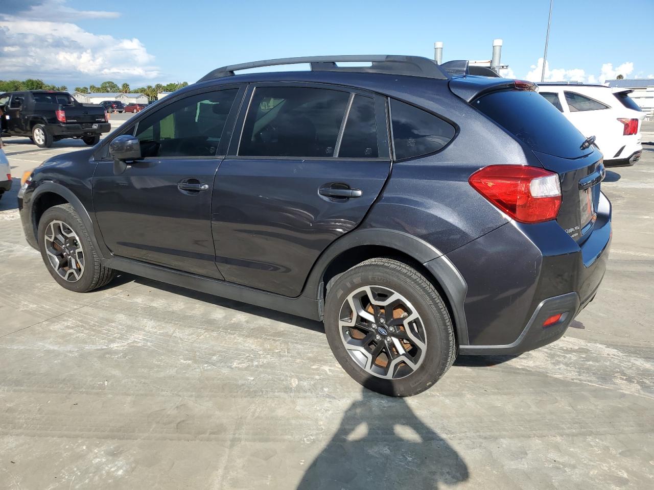 JF2GPADC6GH329867 2016 Subaru Crosstrek Premium