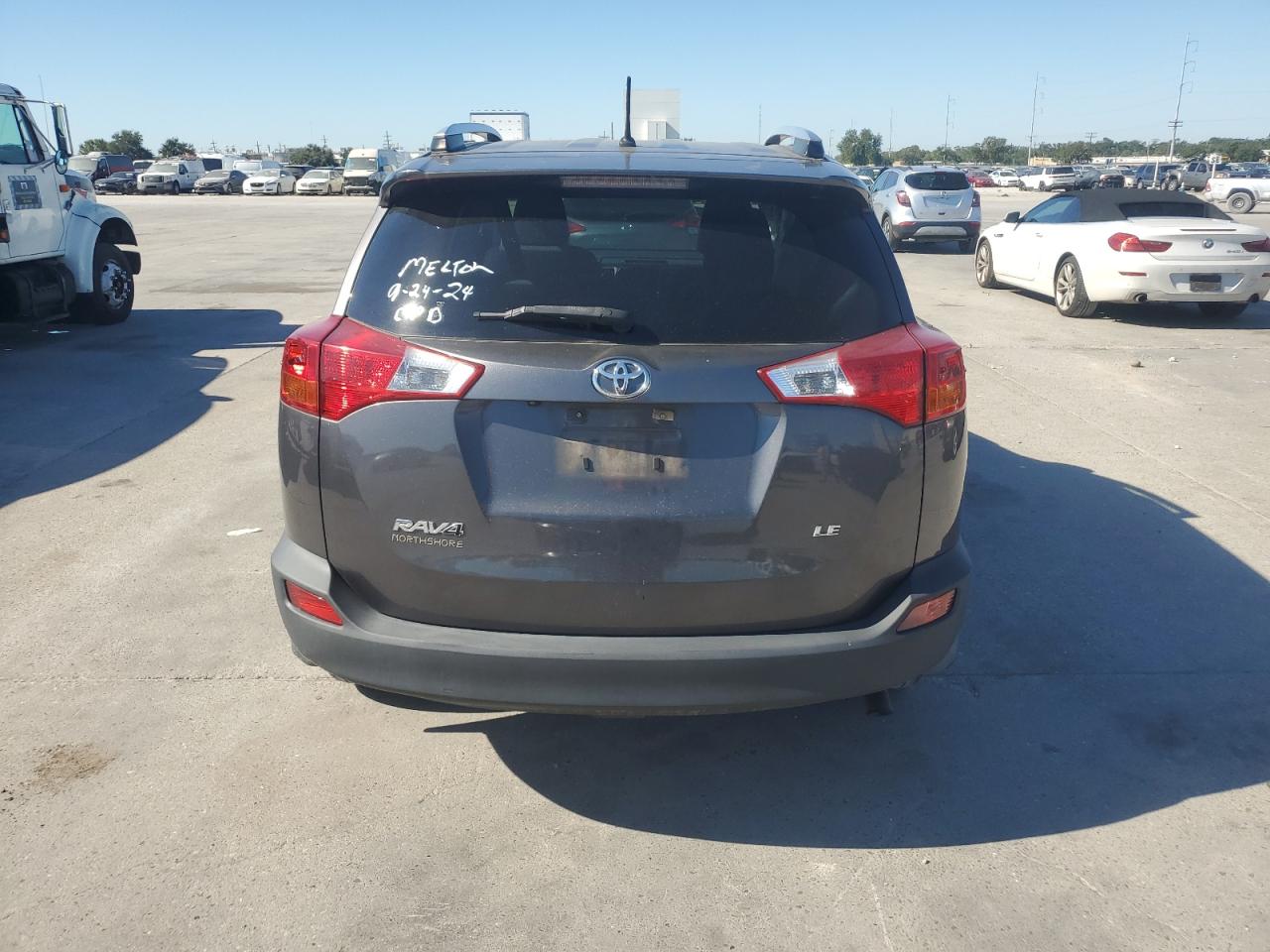 2015 Toyota Rav4 Le VIN: JTMZFREV2FJ041361 Lot: 73295144