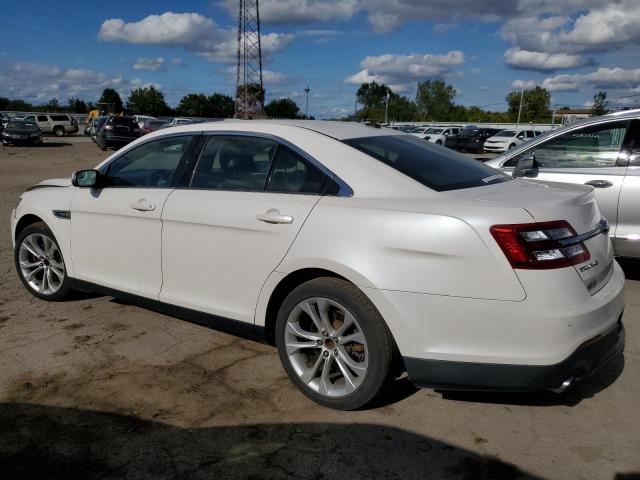  FORD TAURUS 2013 Белый