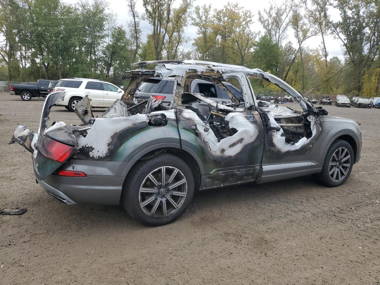 2017 Audi Q7 - Image 3