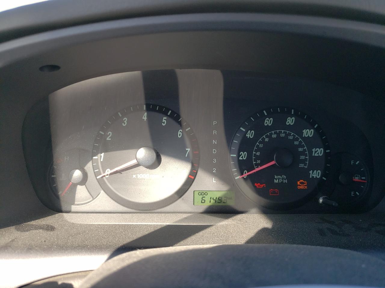 2006 Hyundai Elantra - Image 9