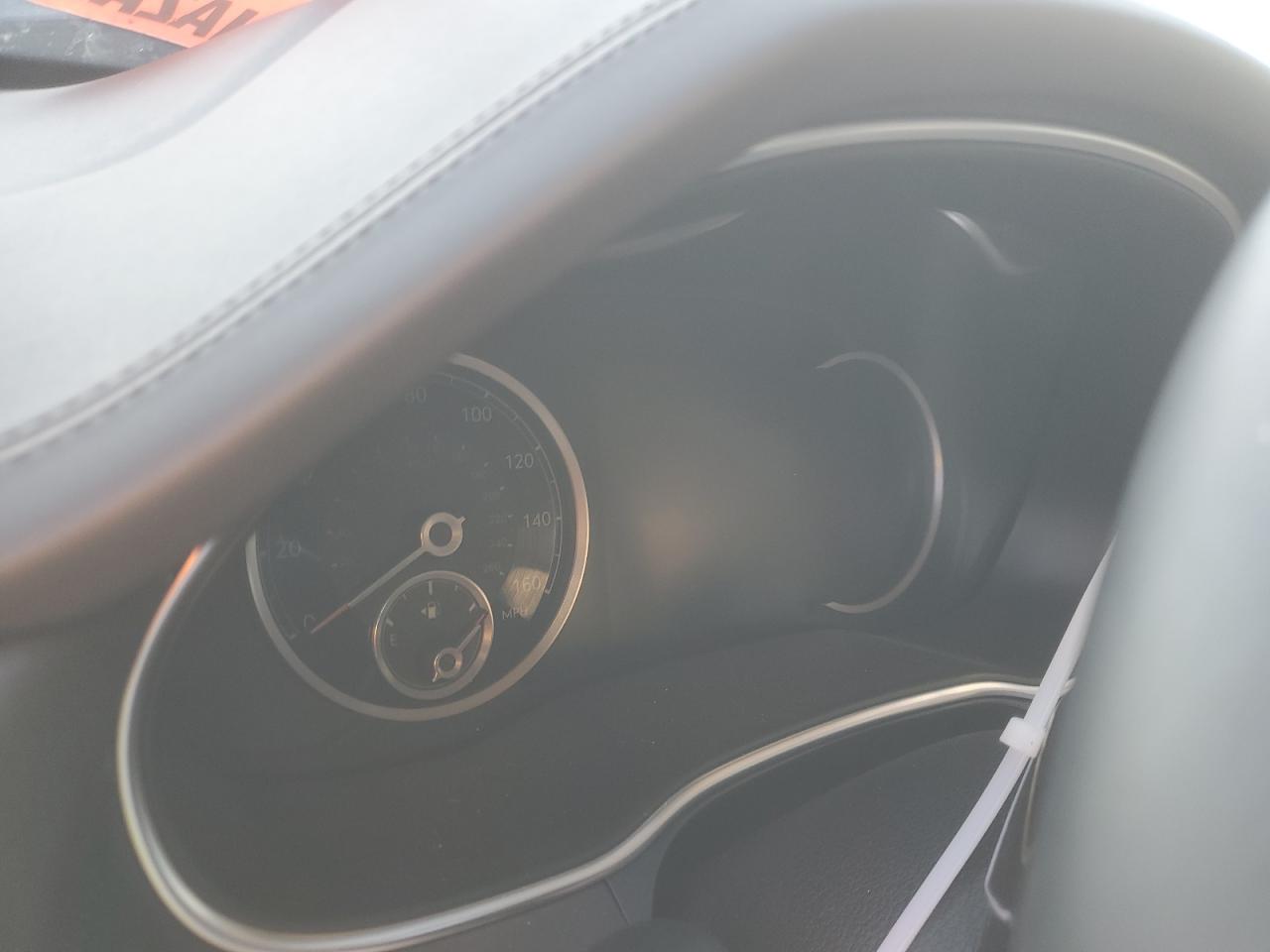 2024 Genesis GV80 - Image 9