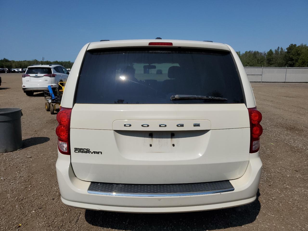 2011 Dodge Grand Caravan Express VIN: 2D4RN4DG3BR692239 Lot: 69582614