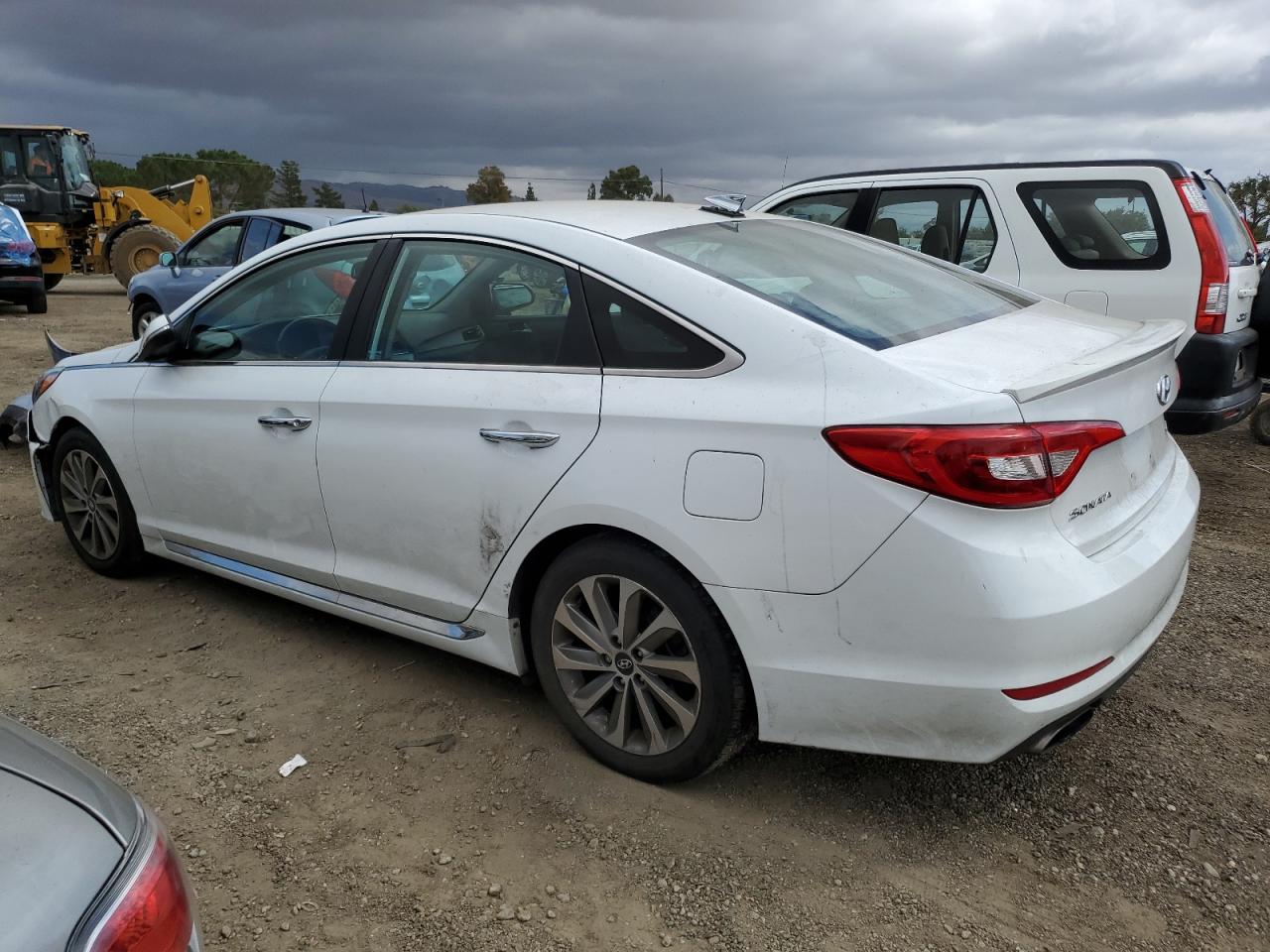 5NPE34AF2FH107120 2015 HYUNDAI SONATA - Image 2