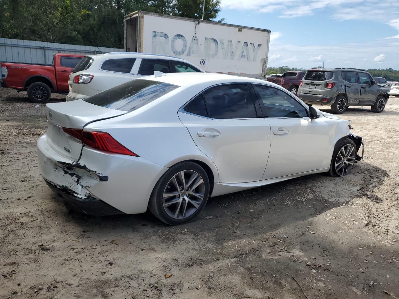 JTHBA1D22J5074871 2018 Lexus Is 300