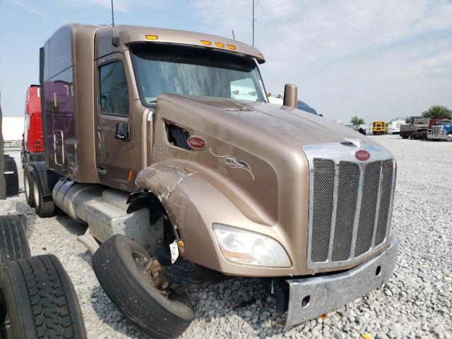 2015 Peterbilt 579 