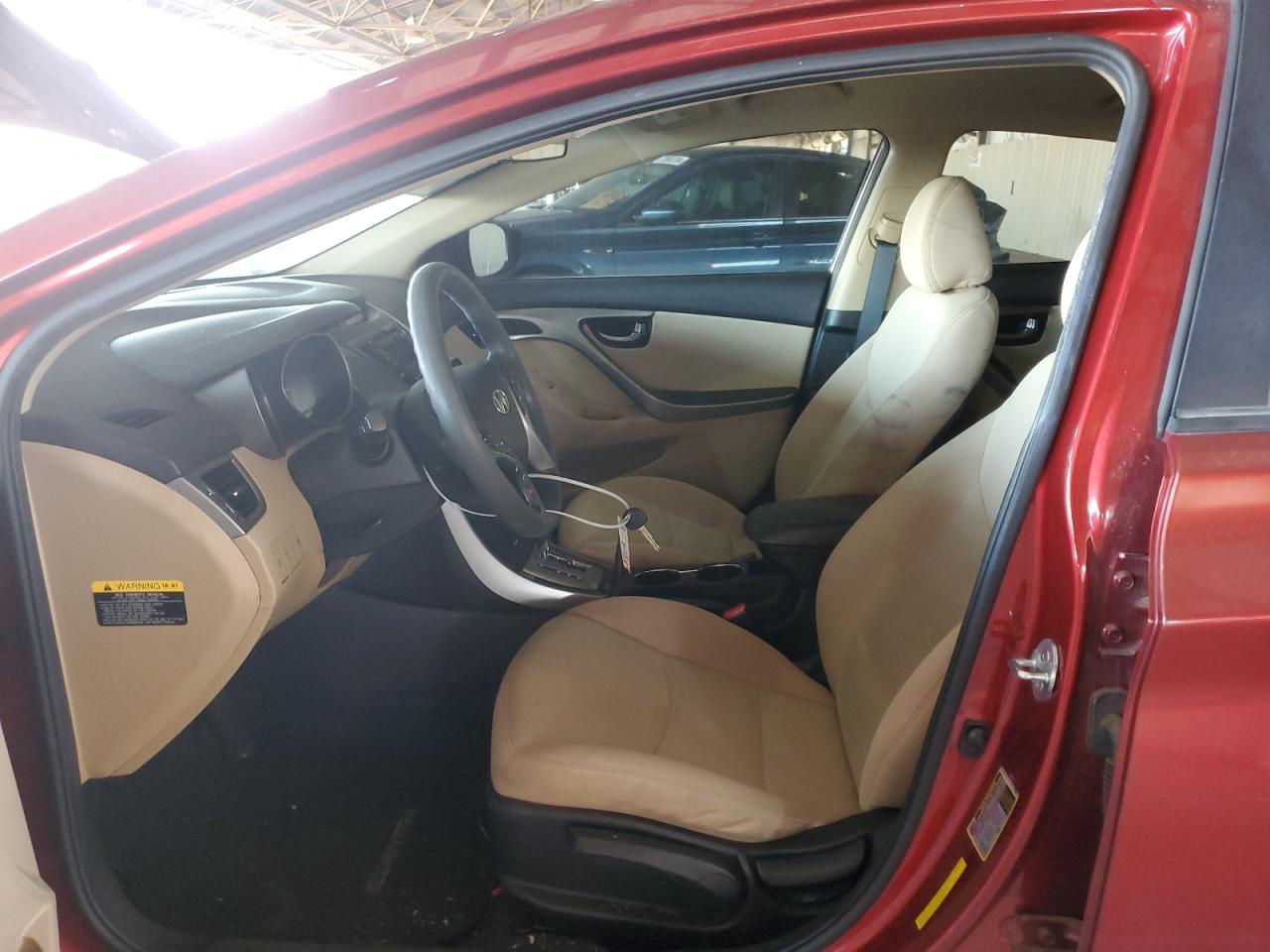 2013 Hyundai Elantra - Image 7