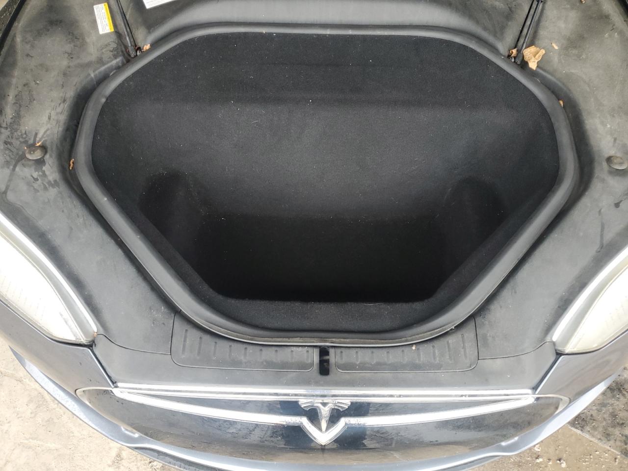 5YJSA1H20FFP75975 2015 Tesla Model S 85D