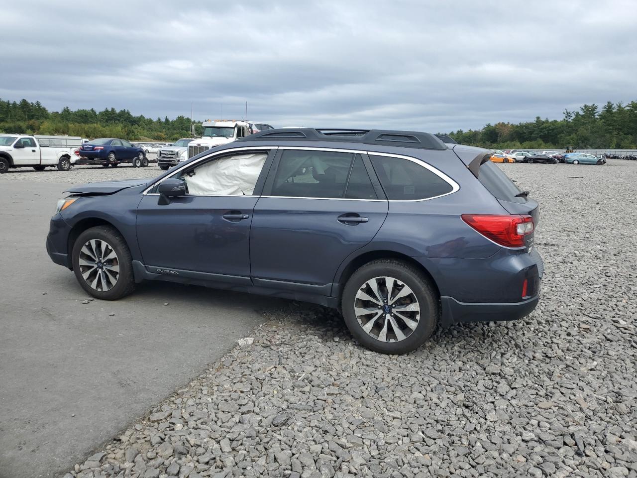 2015 Subaru Outback - Image 2