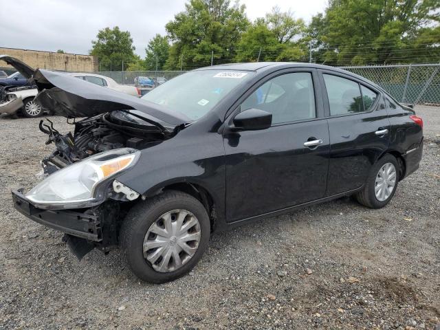  NISSAN VERSA 2017 Чорний