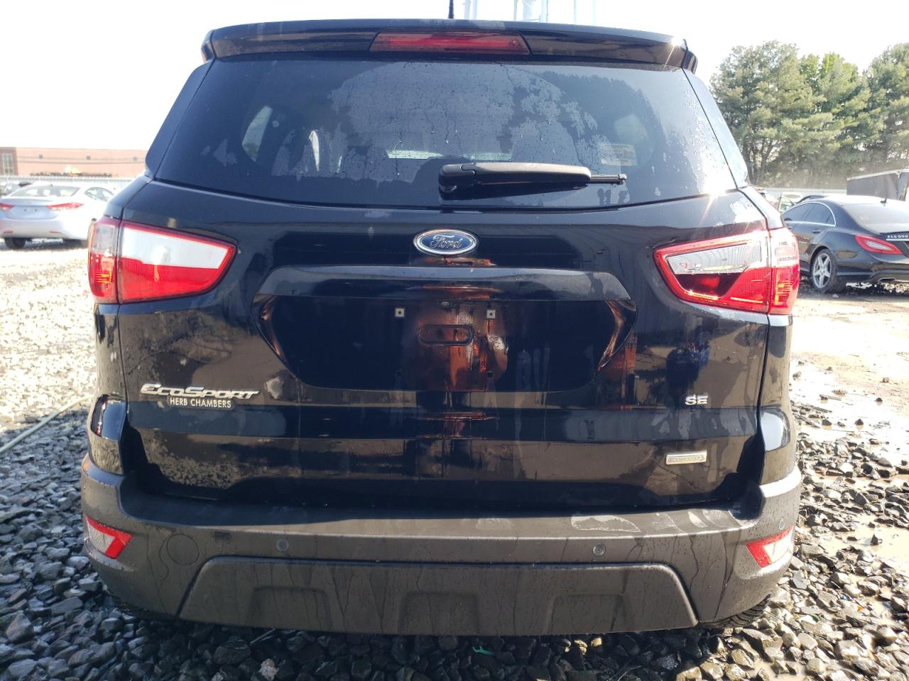 MAJ3P1TE8JC163782 2018 Ford Ecosport Se