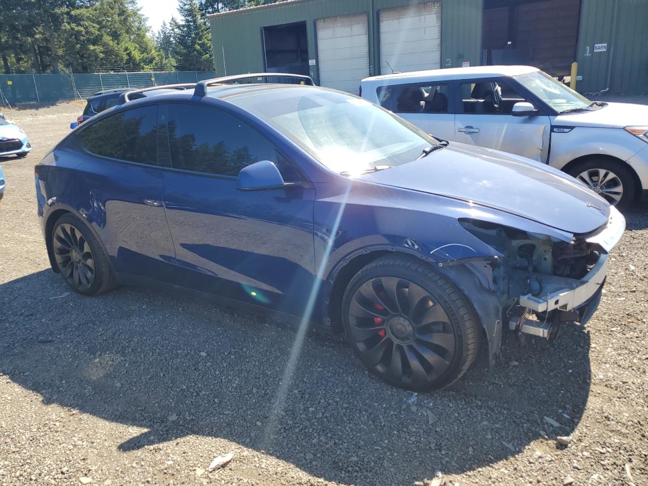 2021 Tesla Model Y VIN: 5YJYGDEF0MF230485 Lot: 68558434