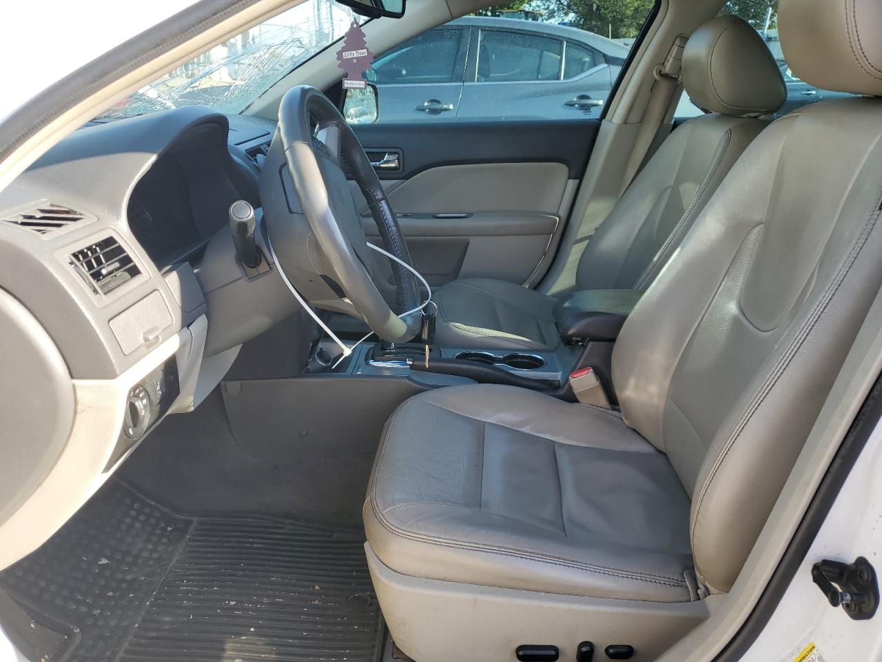 2011 Ford Fusion Hybrid VIN: 3FADP0L38BR302728 Lot: 71970574