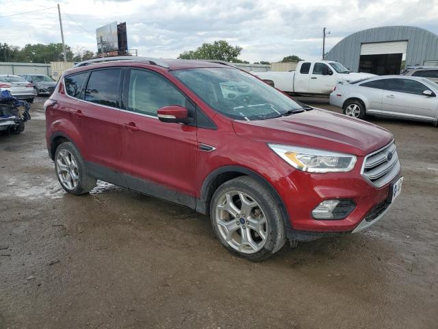  FORD ESCAPE 2018 Czerwony