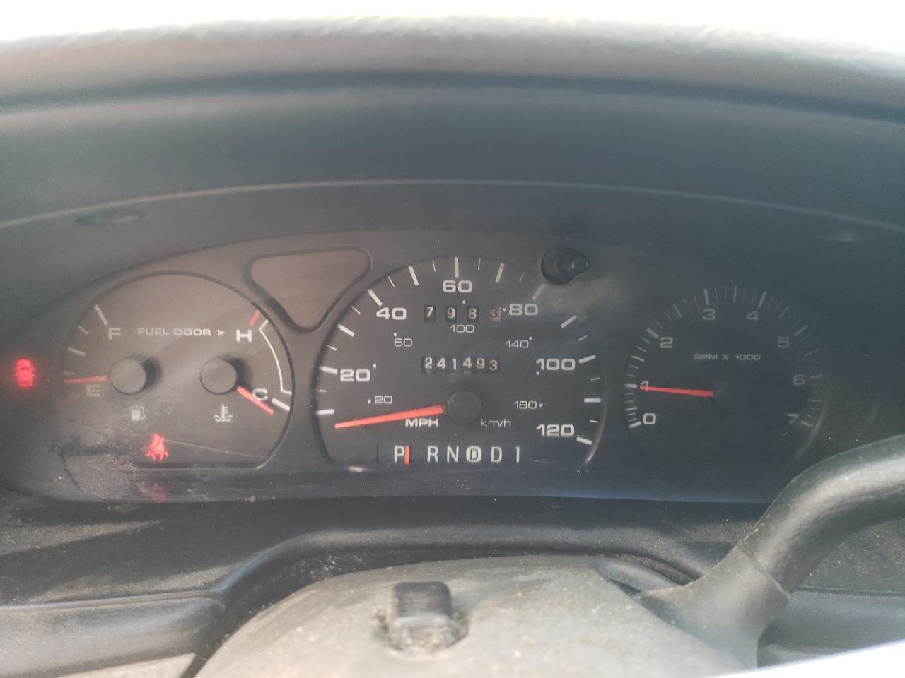 2000 Ford Taurus Ses VIN: 1FAFP5525YG292282 Lot: 72567694