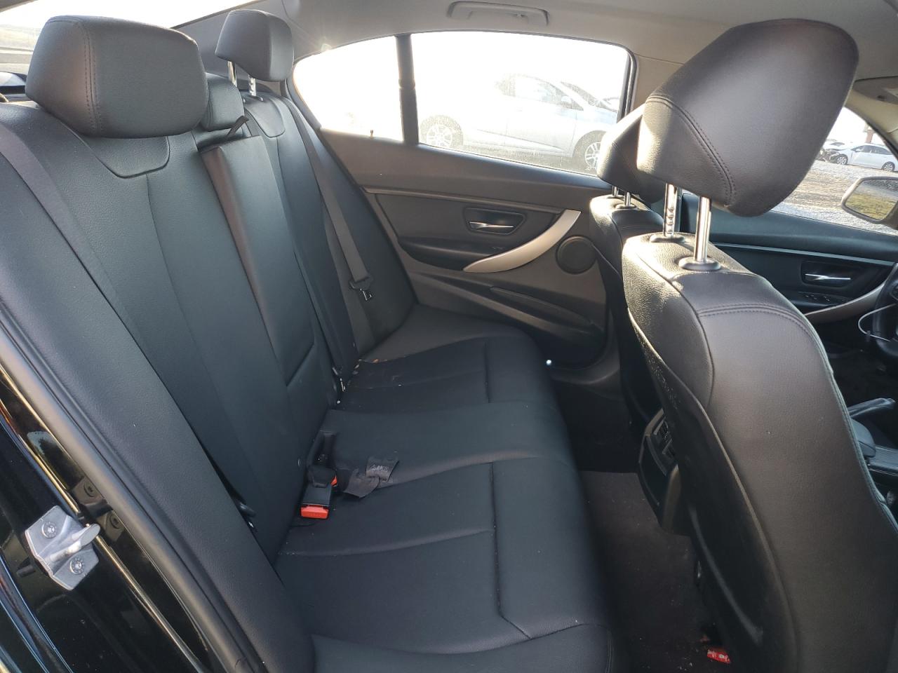 2015 BMW 320 I VIN: WBA3B1G5XFNT01821 Lot: 69639914