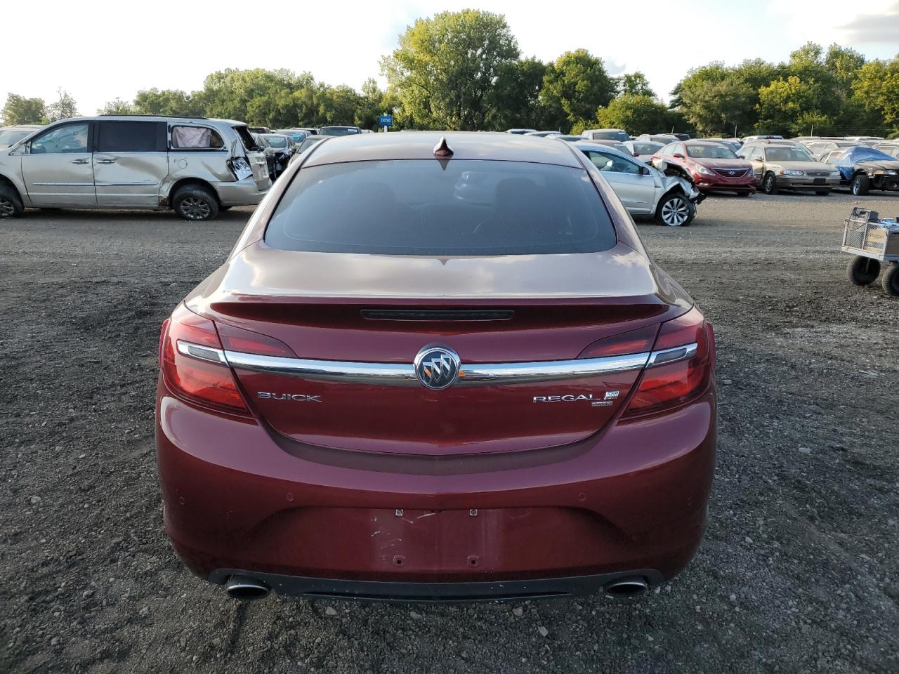 2G4GT5GX7G9174570 2016 Buick Regal Premium