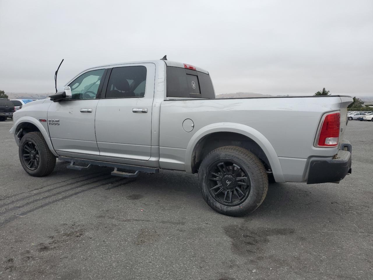 VIN 1C6RR7VM7GS113810 2016 RAM 1500 no.2