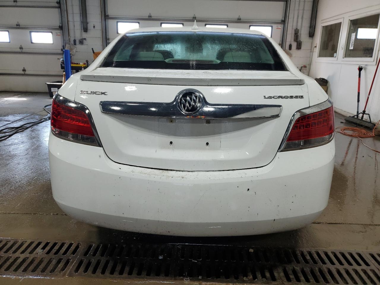 1G4GA5EC3BF396707 2011 Buick Lacrosse Cx