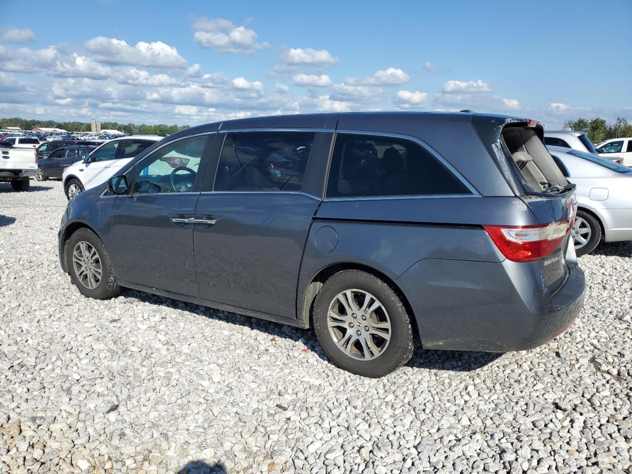2013 Honda Odyssey - Image 2